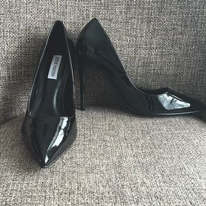 Steve Madden Size 10 Black Patent Leather Heels. 4” Heel